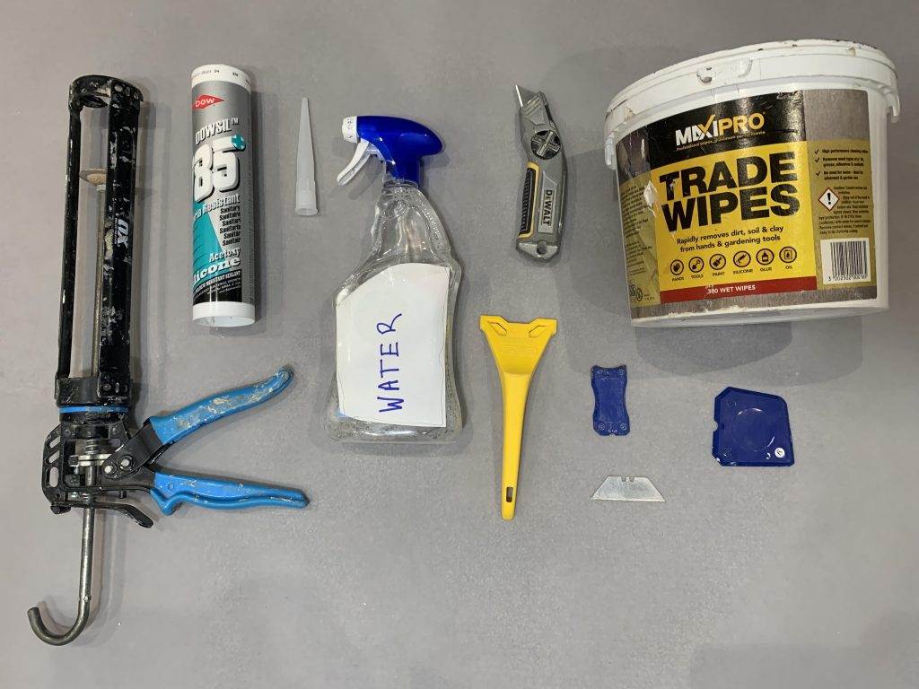 How to Apply Silicone Sealant to a Bath or Shower Tray A Sticky Job